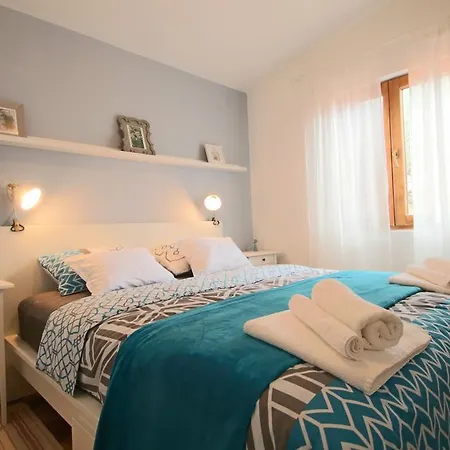 Jelena Villa Zastrazisce