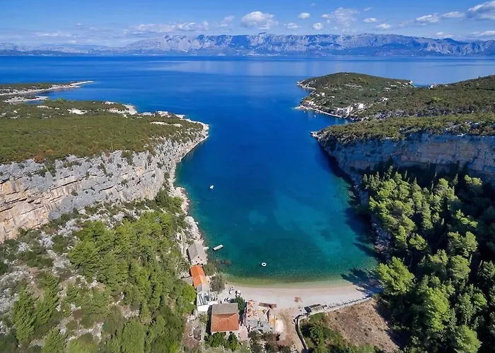 Jelena Villa Zastražišće